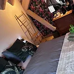 Sleep فندق مبيت وإفطار *